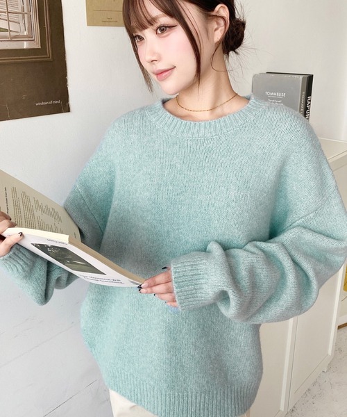 moment+（モーメントプラス）の「ゆったりもちもちミックスカラーニットプルオーバー(自宅で洗えるウォッシャブル加工)（ニット/セーター・レディース・ブルー/ライトブルー/アイボリー/パープル/ピンク/チャコールグレー/イエロー/オレンジ/グレー/ベージュ/レッド/ブラウン・M/L）」の13枚目の写真