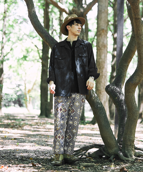 JOURNAL STANDARD relume（ジャーナルスタンダード　レリューム）の「【ARMY TWILL / アーミーツイル】別注 コットンスラブシャツ（シャツ/ブラウス・メンズ・カーキ/ホワイト×ホワイト/ブラックミックス・MEDIUM/LARGE）」の4枚目の写真