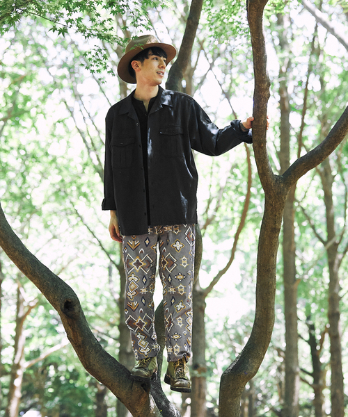 JOURNAL STANDARD relume（ジャーナルスタンダード　レリューム）の「【ARMY TWILL / アーミーツイル】別注 コットンスラブシャツ（シャツ/ブラウス・メンズ・カーキ/ホワイト×ホワイト/ブラックミックス・MEDIUM/LARGE）」の9枚目の写真