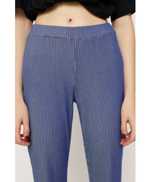 SLY(スライ)の「BI COLOR RIB CUT PT バイカラー リブ カットパンツ ウエストゴム フレアパンツ リラックス セットアップ可能(スラックス・レディース・ブラック/ホワイト系その他2/ブルー系その他・1/2)」の11枚目の写真