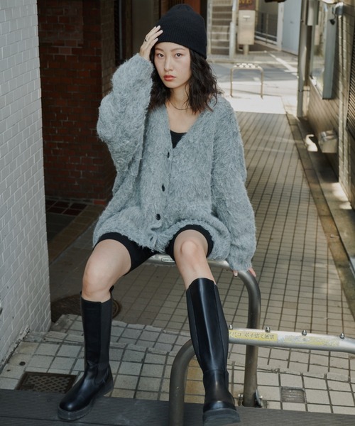 Auntie Rosa Holiday（アンティローザホリデー）の「シャギーオーバーサイズカーディガン（カーディガン/ボレロ・レディース・グレー/アイボリー/グリーン/ブラック・FREE）」の12枚目の写真