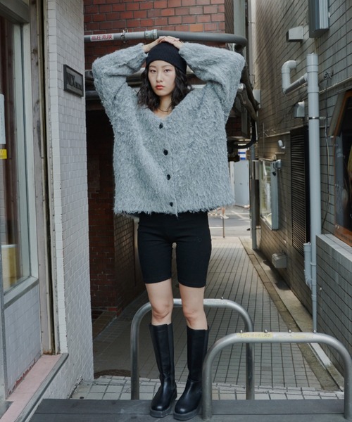 Auntie Rosa Holiday（アンティローザホリデー）の「シャギーオーバーサイズカーディガン（カーディガン/ボレロ・レディース・グレー/アイボリー/グリーン/ブラック・FREE）」の13枚目の写真