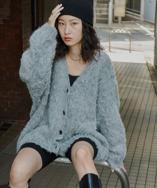 Auntie Rosa Holiday（アンティローザホリデー）の「シャギーオーバーサイズカーディガン（カーディガン/ボレロ・レディース・グレー/アイボリー/グリーン/ブラック・FREE）」の6枚目の写真