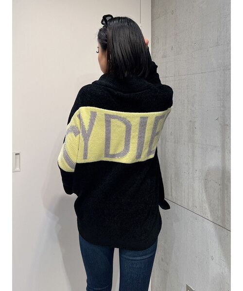 GYDA（ジェイダ）の「GYDIESベロアモールニットトップス（ニット/セーター・レディース・ブラック/グレー/オフホワイト・FREE）」の4枚目の写真