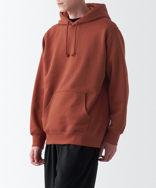 無印良品(ムジルシリョウヒン)の「スウェットプルパーカ(パーカー・メンズ・ダークブラウン/キャメル/アイボリー/グレー/グリーン/ブルー系1/ブラック/レンガ・XL/XS/S/M/XXL/L)」の8枚目の写真