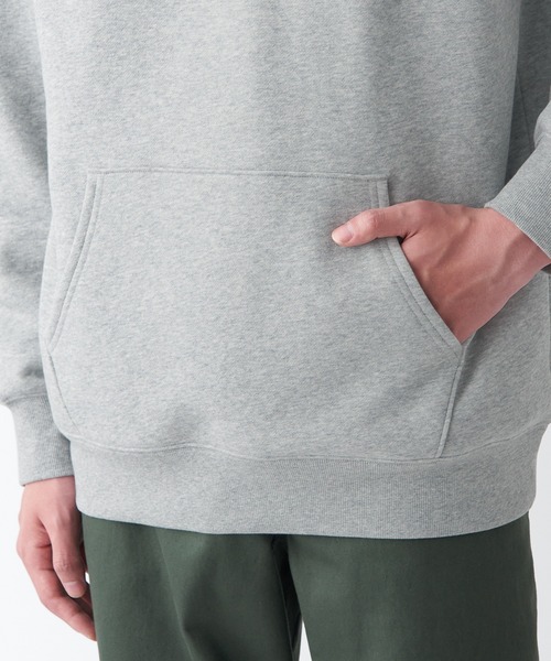 無印良品(ムジルシリョウヒン)の「スウェットプルパーカ(パーカー・メンズ・ダークブラウン/キャメル/アイボリー/グレー/グリーン/ブルー系1/ブラック/レンガ・XL/XS/S/M/XXL/L)」の15枚目の写真