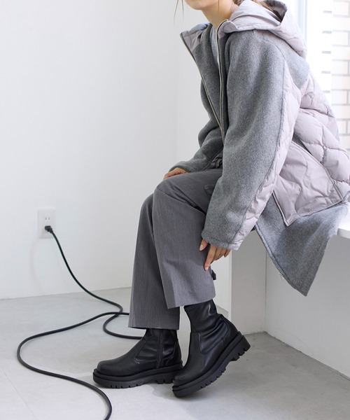noyau(ノヤウ)の「厚底プラットフォームブーツ(ブーツ・レディース・ベージュ/ブラック/ダークグレー・L/M/LL/S)」の8枚目の写真