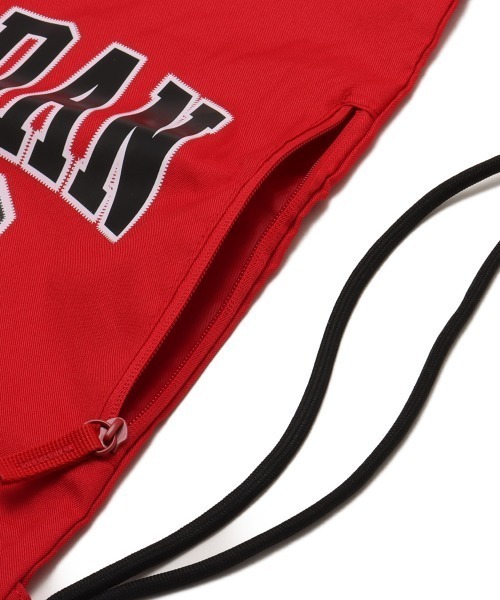 JORDAN BRAND（ジョーダンブランド）の「JORDAN JERSEY GYM SACK / NIKE / ジョーダン ジャージ ジム サック 【SP】（ショルダーバッグ・メンズ・レッド・FREE）」の3枚目の写真