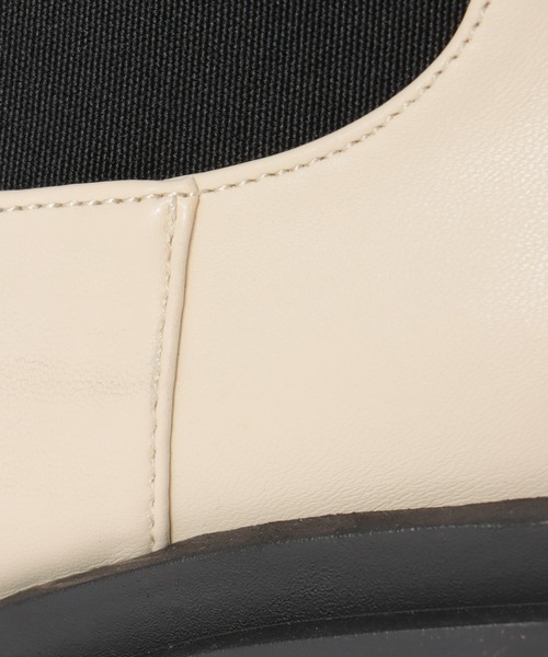 notch.(ノッチ)の「配色サイドゴアブーツ(ブーツ・レディース・ブラック/ブラウン/オフホワイト・M/L)」の12枚目の写真