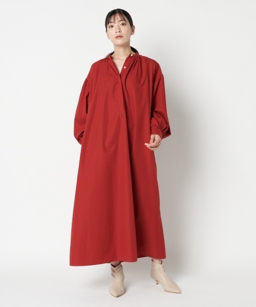 HELIOPOLE（エリオポール）の「GATHERED DRESS（ワンピース・レディース・ネイビー/グリーン・38）」の16枚目の写真