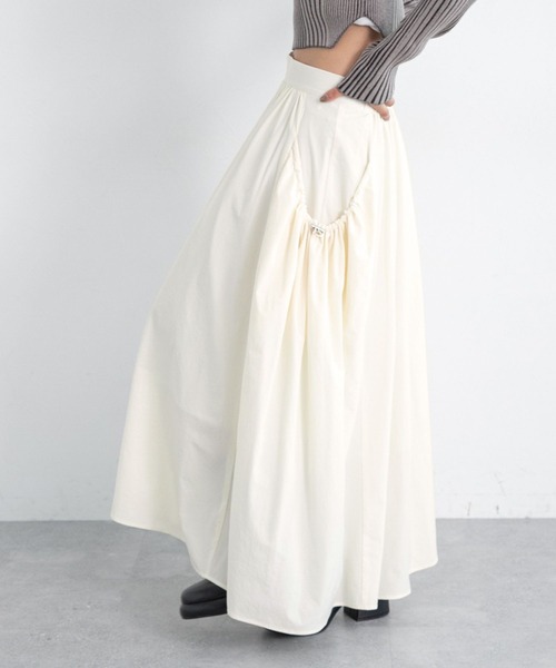 PAGEBOY（ページボーイ）の「サイドギャザーポケットスカート（スカート・レディース・オフホワイト/ベージュ/ブラック・FREE）」の5枚目の写真