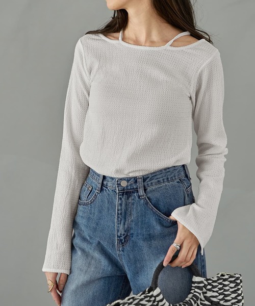 STYLE DELI（スタイルデリ）の「ホルターポイントラッセル編みカットソートップス（Tシャツ/カットソー・レディース・ブラック/ホワイト/チャコール・M）」の2枚目の写真