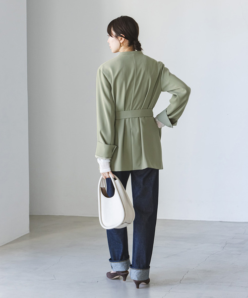 Noble ベルテッドノーカラージャケット Noble（ノーブル）の「ベルテッドイージープレーンジャケット（ノー