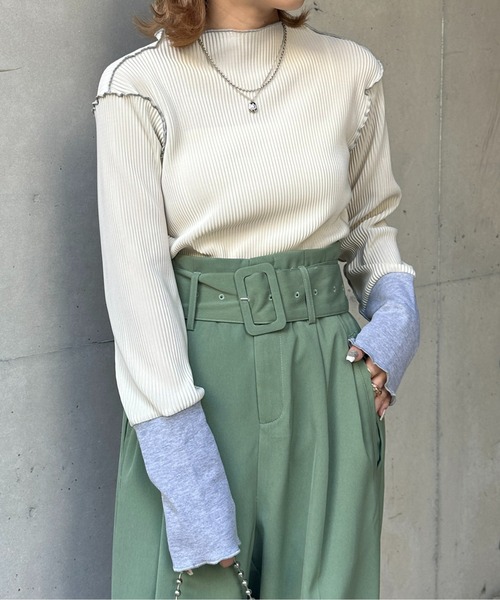 Thevon(ゼボン)の「袖先配色プリーツメロープルオーバー(Tシャツ/カットソー・レディース・チャコールグレー/ブルー/オリーブ/ベージュ/ライトベージュ・FREE)」の4枚目の写真