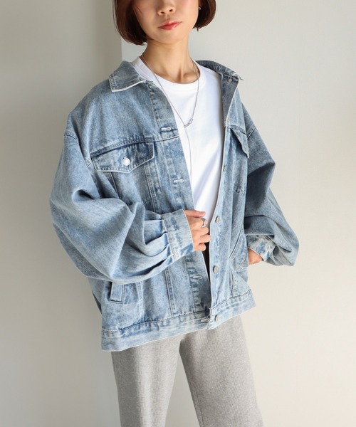 COURO(コウロ)の「10ozオーバーサイズデニムジャケット(デニムジャケット・レディース・ケミカルウォッシュ/ブルー系・L/M)」の3枚目の写真