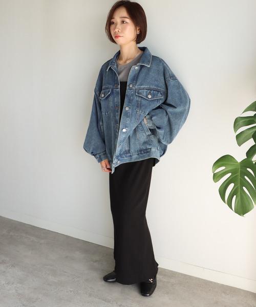 COURO(コウロ)の「10ozオーバーサイズデニムジャケット(デニムジャケット・レディース・ケミカルウォッシュ/ブルー系・L/M)」の13枚目の写真