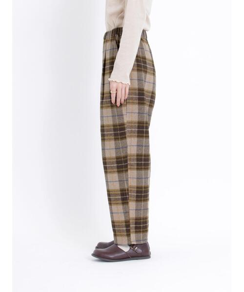 Samansa Mos2（サマンサ モスモス）の「チェック柄テーパードパンツ（その他パンツ・レディース・キナリ/チャコールグレー/モカ・F）」の21枚目の写真