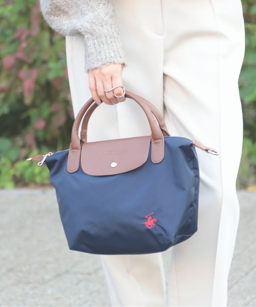 BEVERLY HILLS POLO CLUB（ビバリーヒルズポロクラブ）の「【BEVERLY HILLS POLO CLUB】新色追加《別注》ナイロンPUハンドルトート　小（トートバッグ・レディース・ブラック/ネイビー/グレー/ベージュ/ブラック系その他2/グレー系その他2・FREE）」の8枚目の写真