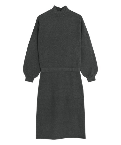 ハイネックボリュームスリーブニットワンピース（ワンピース