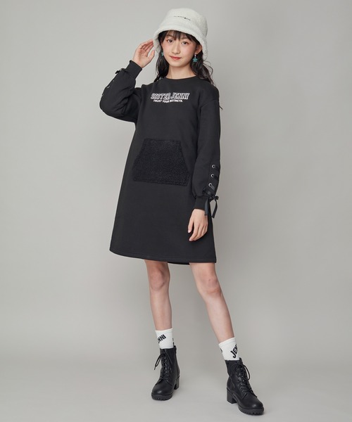 SISTER JENNI（SISTER JENNI）の「裏起毛ボアポケットワンピ（ワンピース・キッズ・グレー/ブラック・160cm/150cm/140cm/130cm）」の3枚目の写真