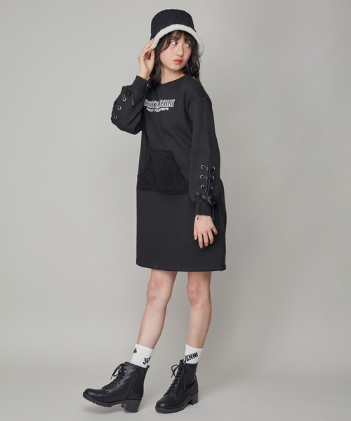 SISTER JENNI（SISTER JENNI）の「裏起毛ボアポケットワンピ（ワンピース・キッズ・グレー/ブラック・160cm/150cm/140cm/130cm）」の6枚目の写真