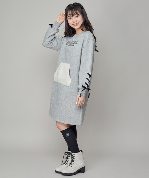 SISTER JENNI（SISTER JENNI）の「裏起毛ボアポケットワンピ（ワンピース・キッズ・グレー/ブラック・160cm/150cm/140cm/130cm）」の8枚目の写真