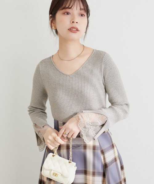 natural couture（ナチュラルクチュール）の「前後2WAY袖口レースリブニット（Tシャツ/カットソー・レディース・チャコールグレー/グレー系その他/サックスブルー/その他1/グレイッシュベージュ/ブラック/オフホワイト・FREE）」の16枚目の写真