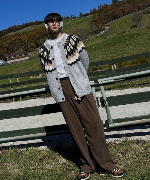 ASCLO（エジュクロ）の「ASCLO Nordic Knit Cardigan