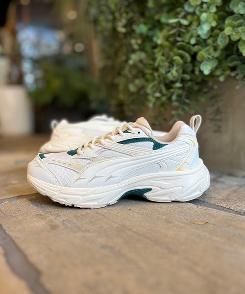 PUMA（プーマ）の「MORPHIC VARSITY（スニーカー）」 - WEAR