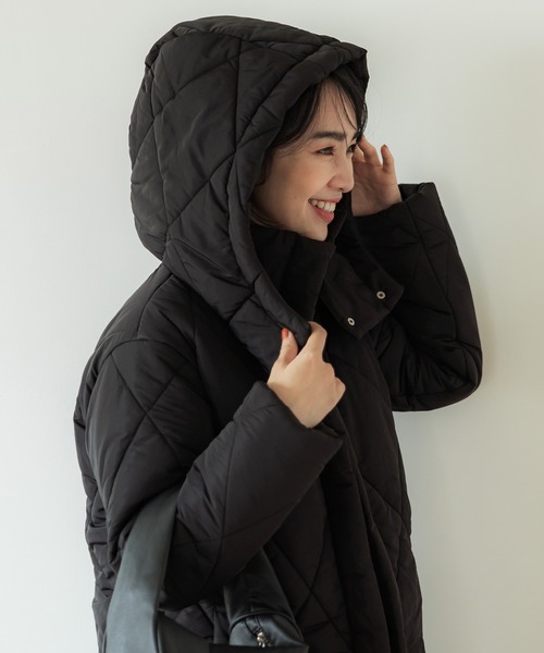 coca（coca）（コカ）の「ダイヤキルトフード付きロングコート（ダウンジャケット/コート・レディース・ブラック/ブラウン・L/M）」の8枚目の写真