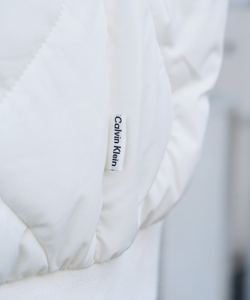 Calvin Klein(カルバン・クライン)の「Calvin Klein Jeans / カルバン クライン ジーンズ キルティングジャケット(ブルゾン・メンズ・ブラック/ホワイト/ブラウン・X-LARGE/MEDIUM/LARGE)」の11枚目の写真