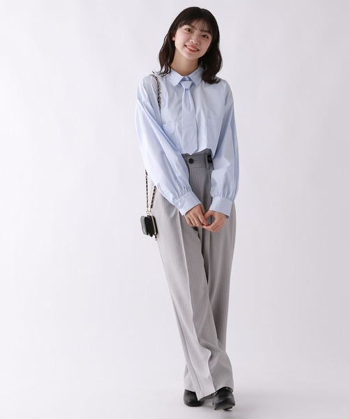 repipi armario(レピピ アルマリオ)の「ウエストロゴピンタックパンツ(スラックス・キッズ・グレー/チェック/ネイビー・SMALL/MEDIUM/LARGE)」の11枚目の写真