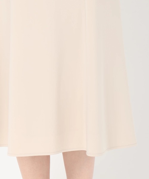 STRAWBERRY-FIELDS（ストロベリーフィールズ）の「マットジャージ＊フローラクロス　ワンピース（ワンピース・レディース・ネイビー/ブラック/ベージュ・2）」の19枚目の写真