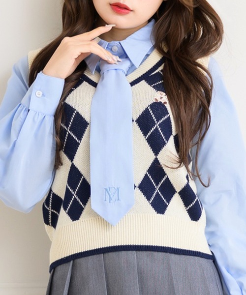 ems excite（エムズエキサイト）の「アーガイルNTベスト（ベスト・レディース・ブルー/ナチュラル/ベージュ・FREE）」の2枚目の写真