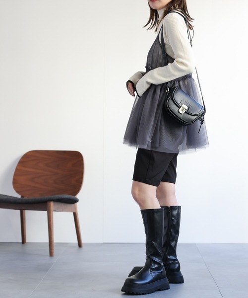 ap retro（アプレトロ）の「シャーリングチュールキャミソール / 夏服（キャミソール・レディース・チャコールグレー/ブラック/オフホワイト/グレイッシュベージュ・FREE）」の20枚目の写真