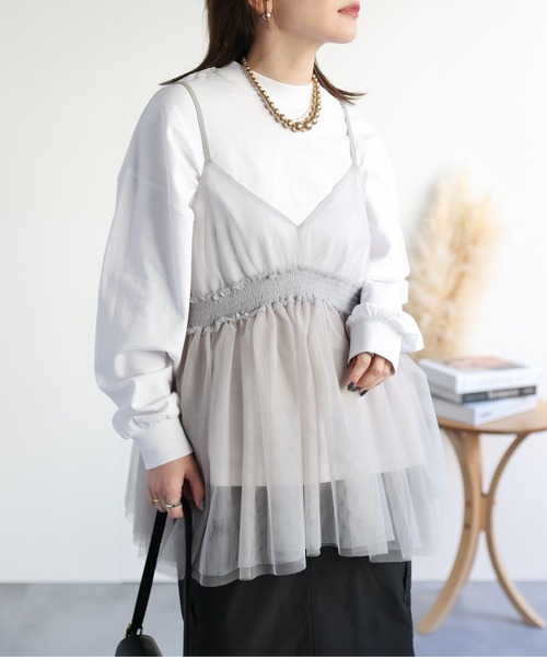 ap retro（アプレトロ）の「シャーリングチュールキャミソール / 夏服（キャミソール・レディース・チャコールグレー/ブラック/オフホワイト/グレイッシュベージュ・FREE）」の15枚目の写真
