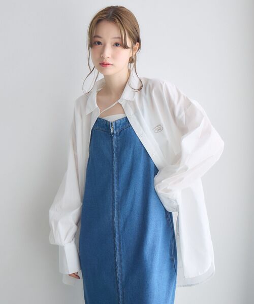 RETRO GIRL（レトロガール）の「胸刺繍BIGシャツ（シャツ/ブラウス・レディース・ブルー/ピンク/ホワイト・FREE）」の11枚目の写真