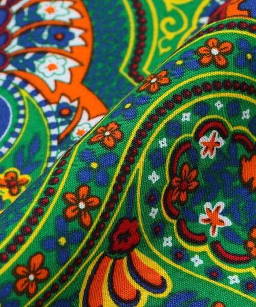 SHIPS(シップス)の「SHIPS: フローラルプリント バンダナ(バンダナ/スカーフ・メンズ・ブルー/オレンジ/レッド/ネイビー・ONE SIZE)」の6枚目の写真