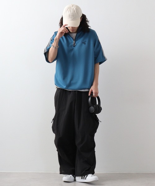 SUGGESTION ハチ刺繍サイドライン半袖ハーフジップ（Tシャツ