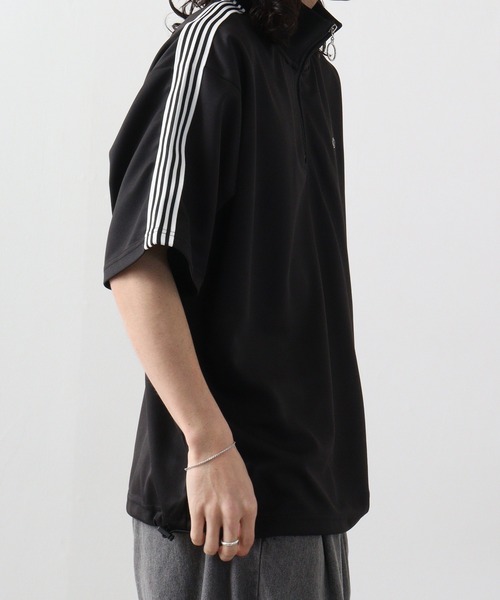 SUGGESTION(サジェッション)の「SUGGESTION ハチ刺繍サイドライン半袖ハーフジップ(Tシャツ/カットソー・メンズ・ブラック/ホワイト/サンドベージュ/ブルー・L/M)」の11枚目の写真