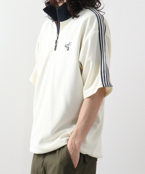 SUGGESTION(サジェッション)の「SUGGESTION ハチ刺繍サイドライン半袖ハーフジップ(Tシャツ/カットソー・メンズ・ブラック/ホワイト/サンドベージュ/ブルー・L/M)」の18枚目の写真