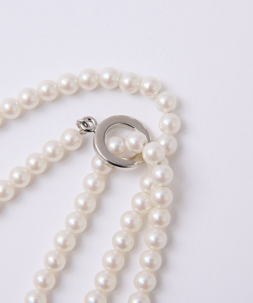 La boutique BonBon（ラブティックボンボン）の「パールロングネックレス（ネックレス・レディース・ホワイト・FREE）」の3枚目の写真
