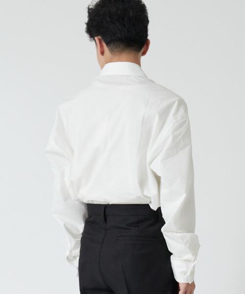 WEGO（ウィゴー）の「WEGO/メンズスクールシャツ（シャツ/ブラウス・メンズ・ホワイト・LARGE/MEDIUM）」の4枚目の写真