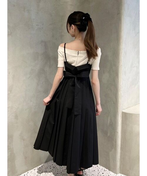 EATME(イートミー)の「オフショルドッキングワンピース(ワンピース・レディース・ブラック/グレー・MEDIUM/SMALL)」の4枚目の写真