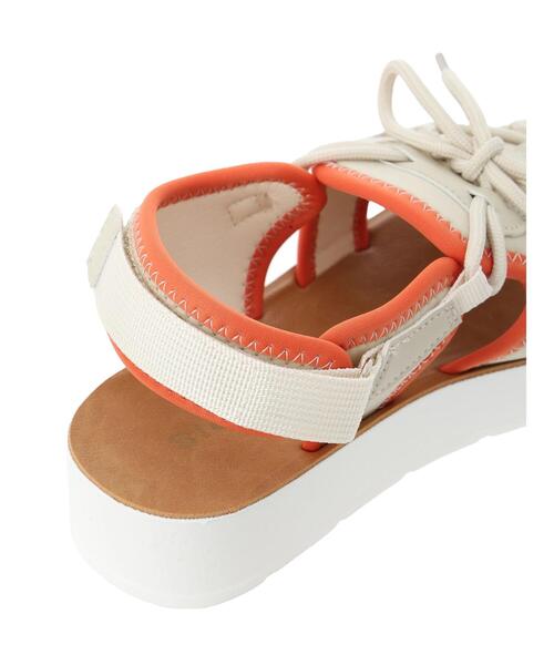 Green　Parks（グリーンパークス）の「RUPIS.レースアップスポーツサンダル（サンダル・レディース・ブラック/ホワイト/ライトベージュ・M/L/S）」の7枚目の写真