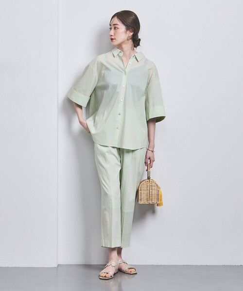 【新品タグ付き】ユナイテッドアローズ　AIR タック テーパードパンツ LIME UNITED ARROWS（ユナイテッドアローズ）の「タック テーパード