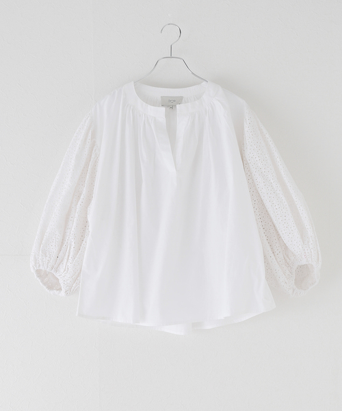 IENA(イエナ)の「【AME ANTWERP/アメ アントワープ】VOLUME SLEEVE BLOUSE ブラウス(シャツ/ブラウス・レディース・ホワイト/ブラック・FREE)」の2枚目の写真