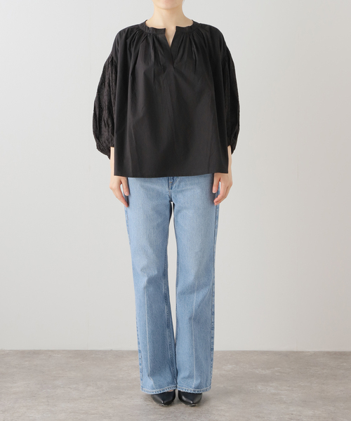 IENA(イエナ)の「【AME ANTWERP/アメ アントワープ】VOLUME SLEEVE BLOUSE ブラウス(シャツ/ブラウス・レディース・ホワイト/ブラック・FREE)」の13枚目の写真