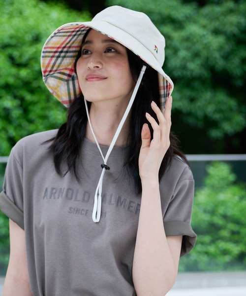 Arnold Palmer(アーノルドパーマー)の「コットンツイル UVハット(ハット・レディース・ネイビー/ブラック/ベージュ/アイボリー・F)」の3枚目の写真