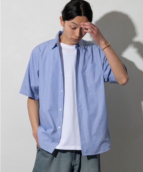 FREAK'S STORE(フリークスストア)の「NEW LOOSE FIT BROAD RC SHIRT SS/ニュー ルーズフィット ブロード レギュラーカラーシャツ ショートスリーブ(シャツ/ブラウス・メンズ・その他9/サックスブルー/その他16/ホワイト/その他13・SMALL/LARGE/MEDIUM)」の6枚目の写真